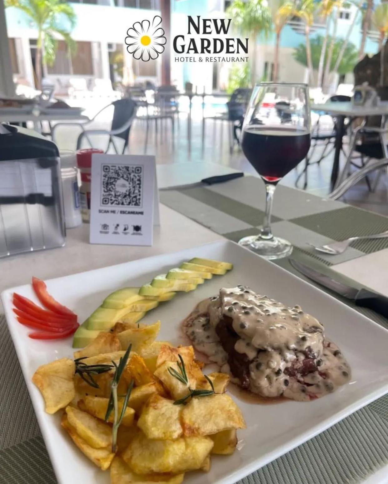 New Garden Hotel Sosúa Εξωτερικό φωτογραφία